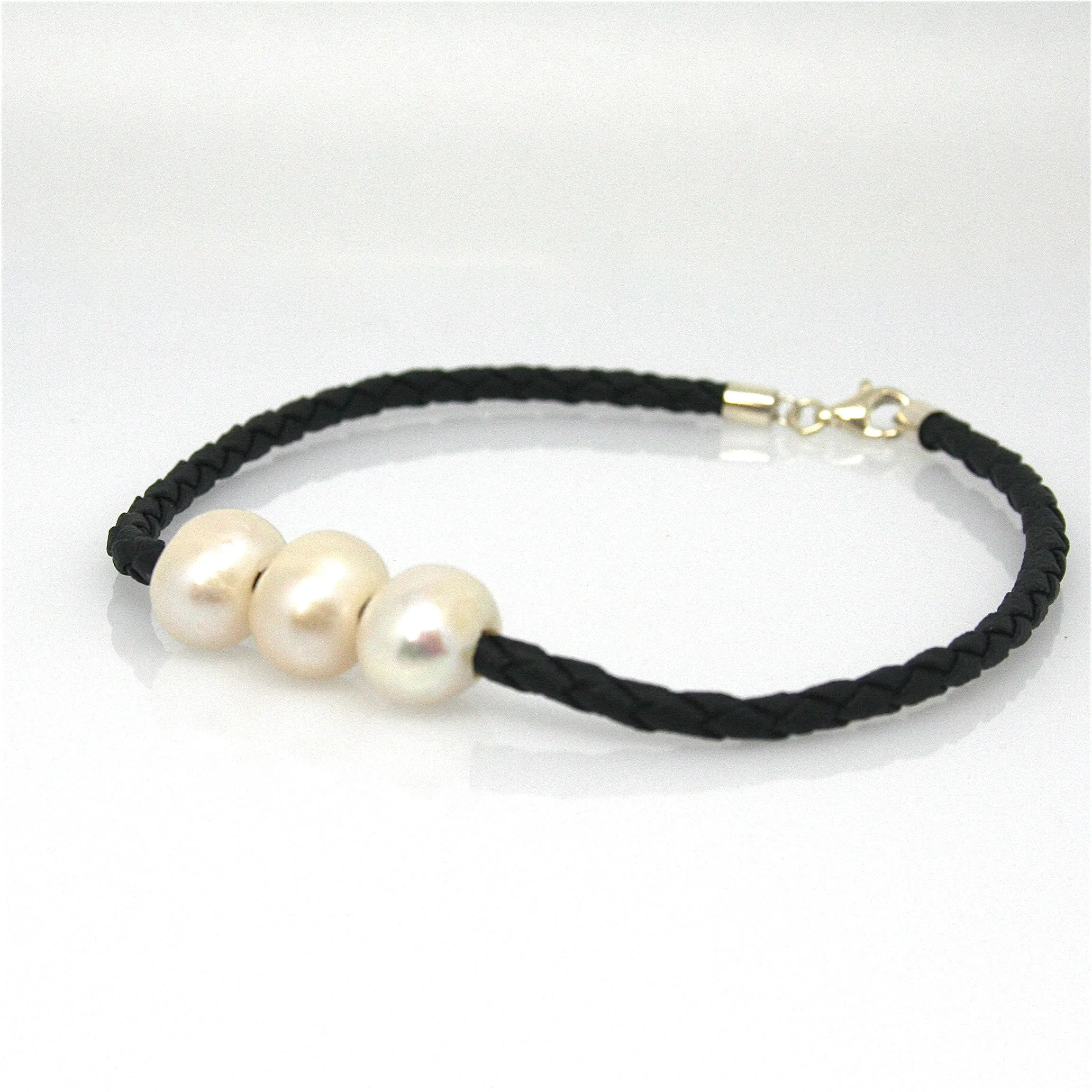 Braid Triple Pearl Anklet