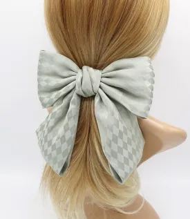 Diamond pattern satin hair bow