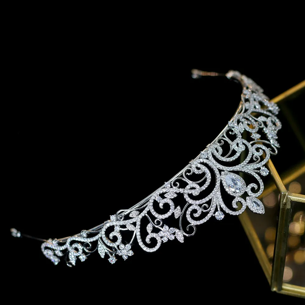 T210. Rhinestone Tiara for wedding.